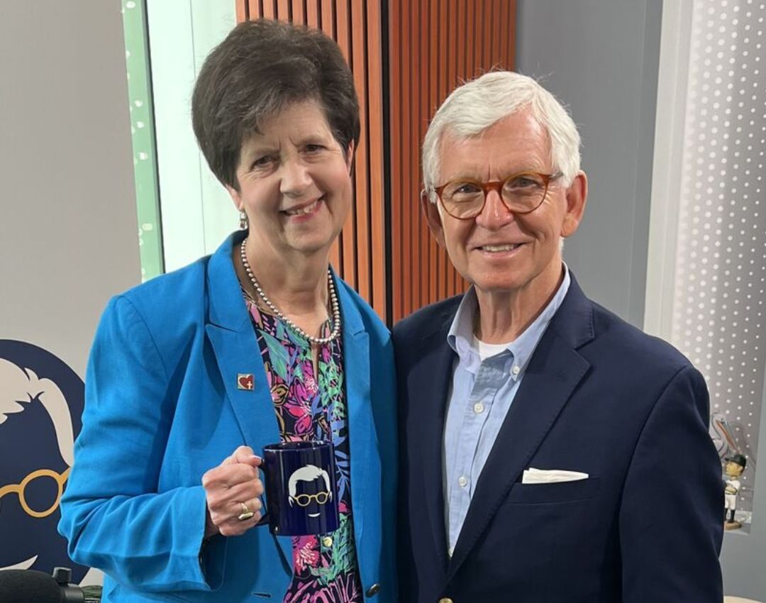 The Mark Romig Show – 5 Minutes with Cynthia Hayes